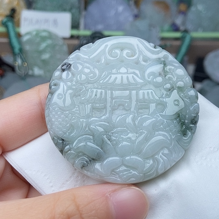 翡翠未镶嵌颈饰翡翠双面