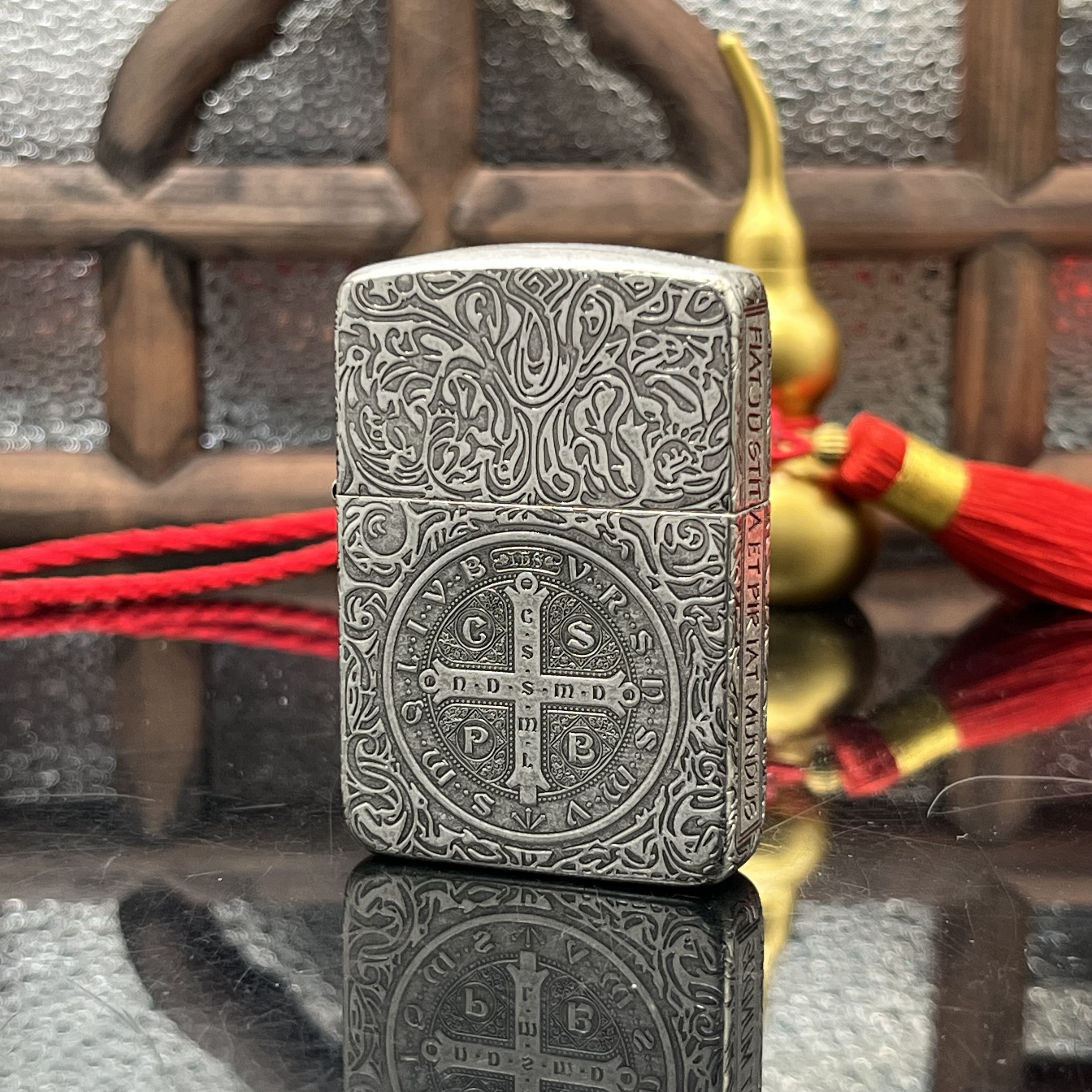 ZIPPO/之宝打火机   康斯坦丁 1941古银精雕DYJ1【小飞火机】