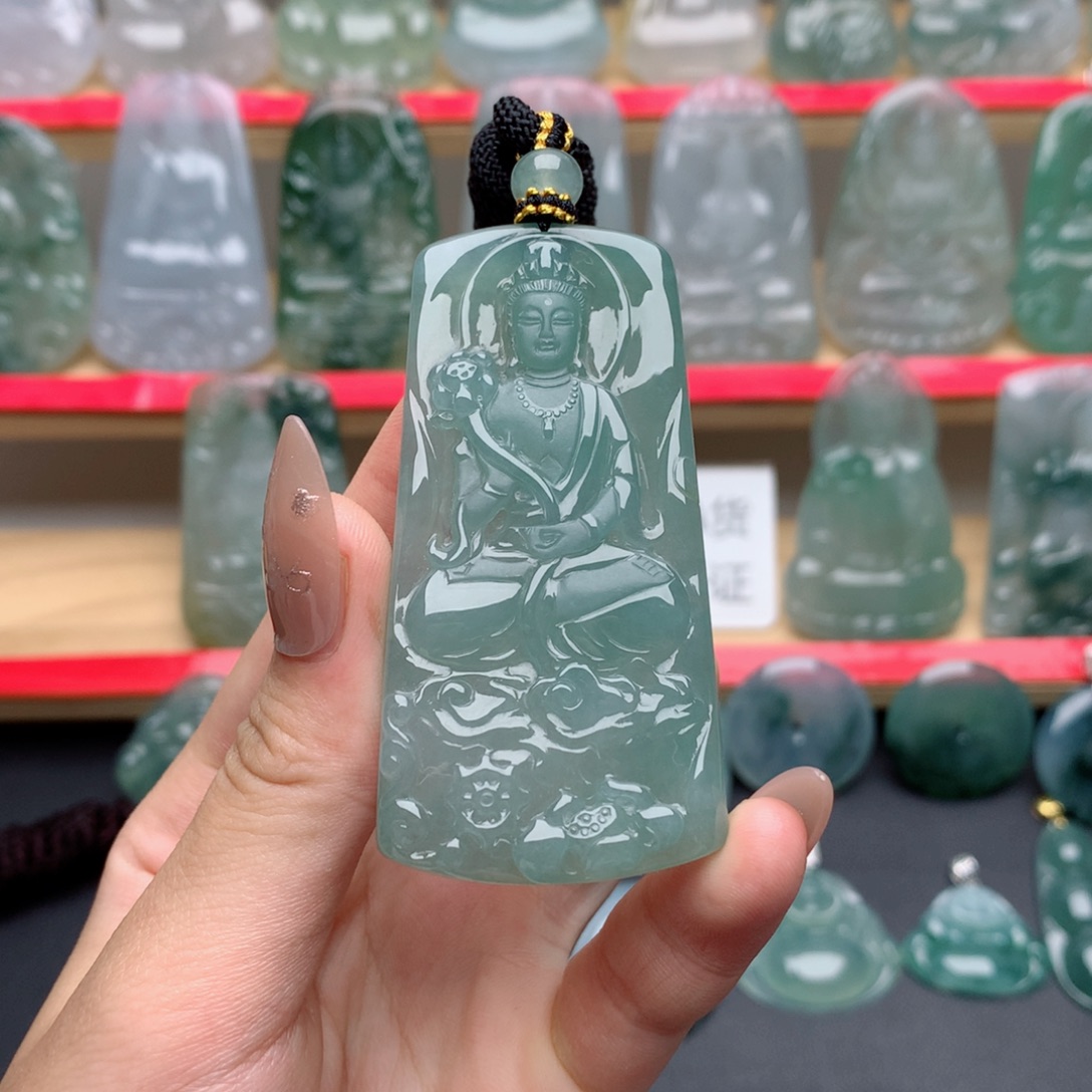 极***9翡翠未镶嵌颈饰大势至