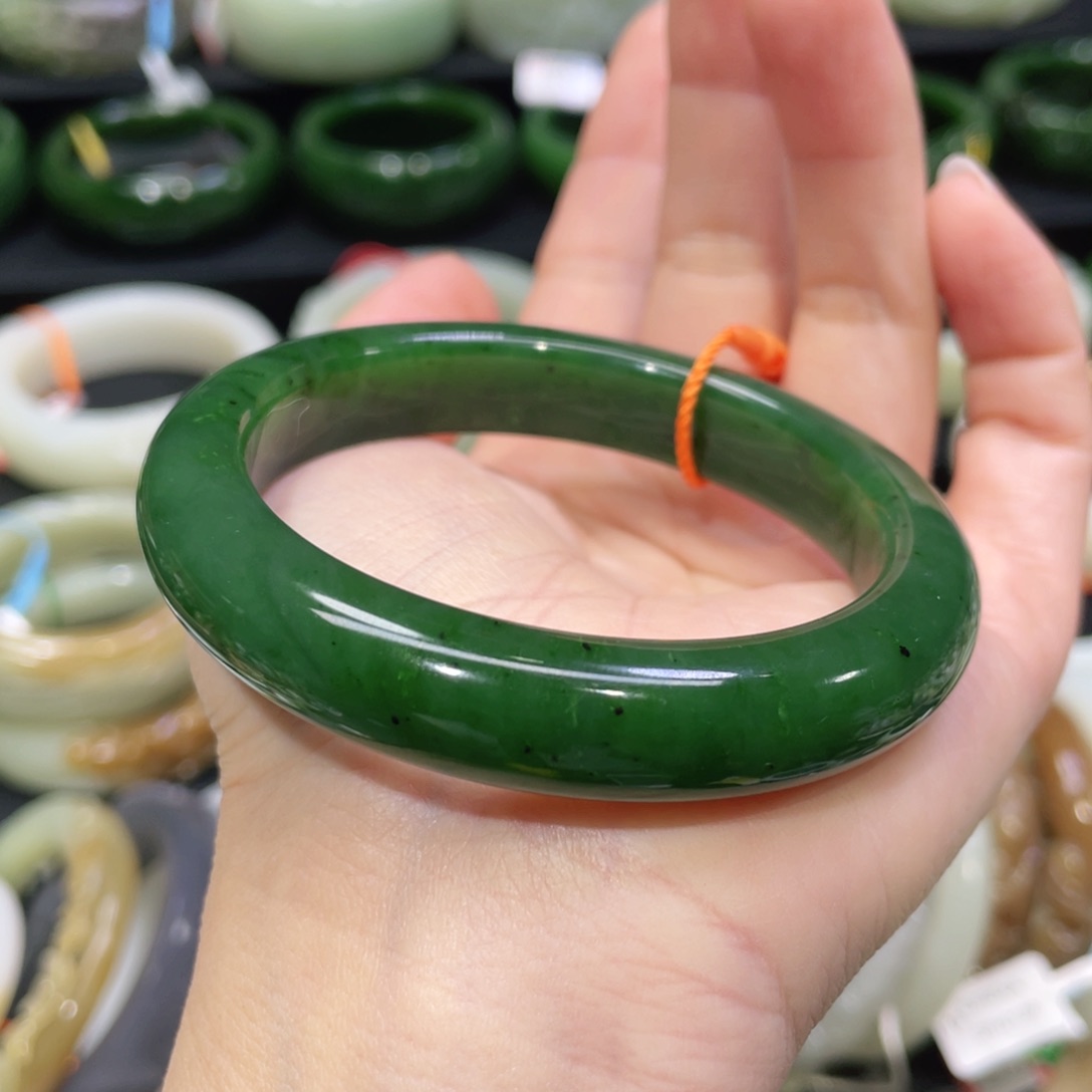未镶嵌手镯和田玉67
