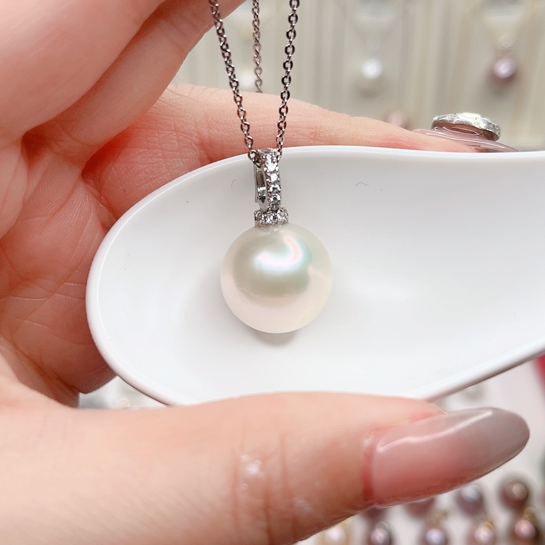 淡水珍珠吊坠(赠链)合金