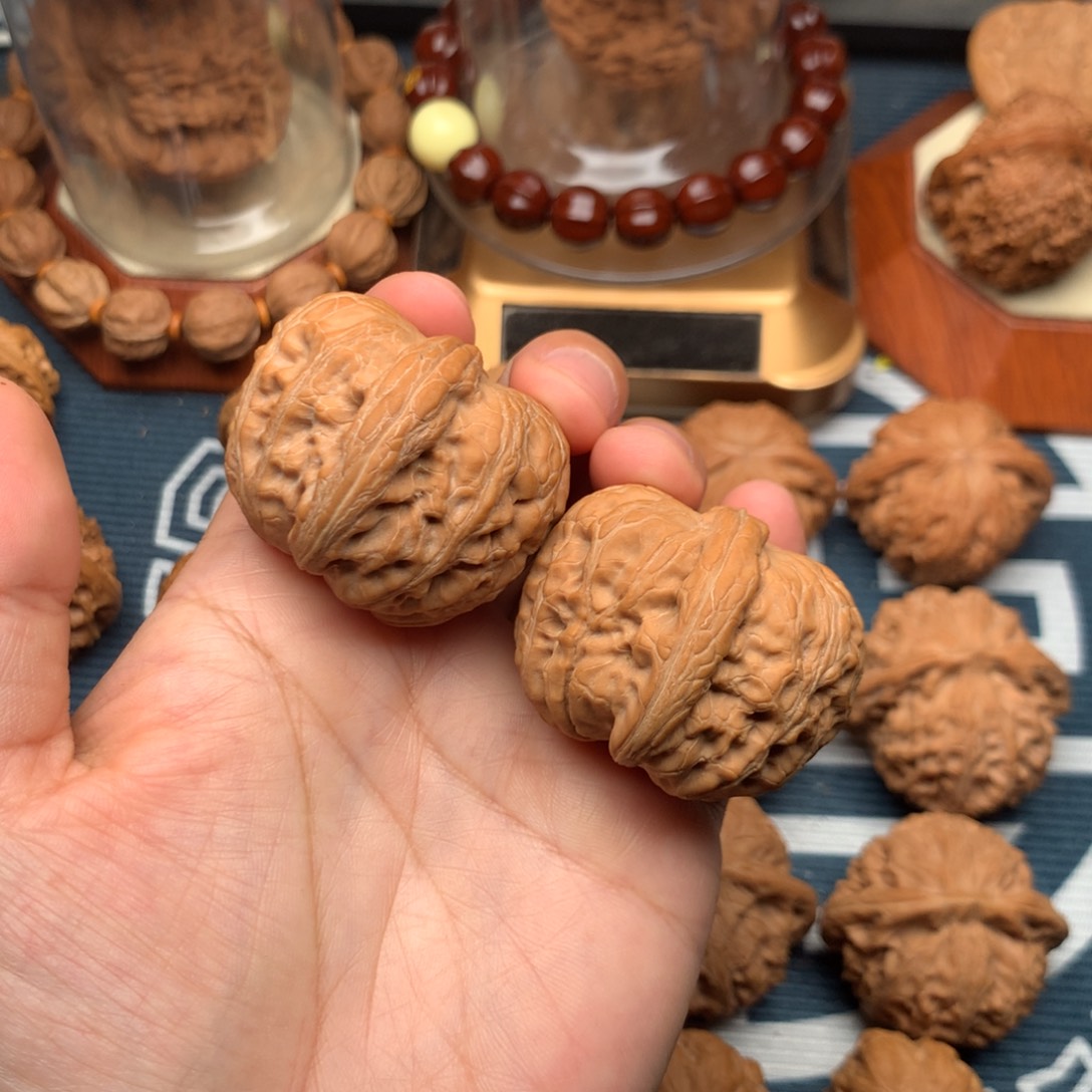 把件文玩核桃元宝40