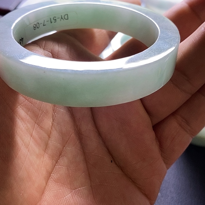 定制翡翠未镶嵌缅甸翡翠手镯