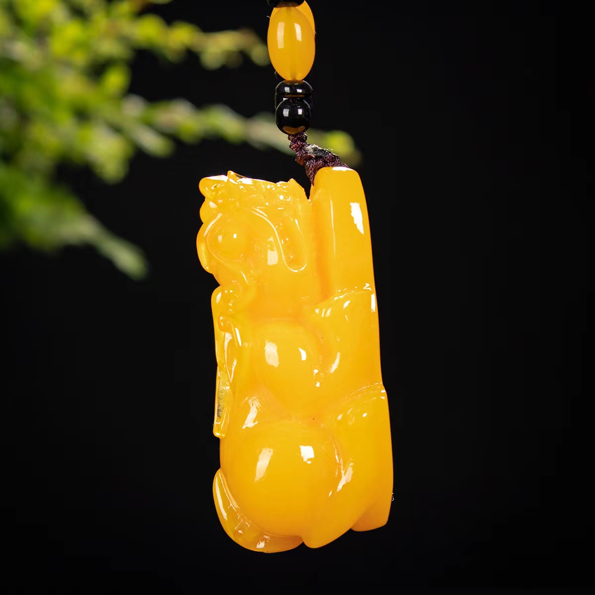    H010颂蜜阁新密新蜜大貔貅吊坠