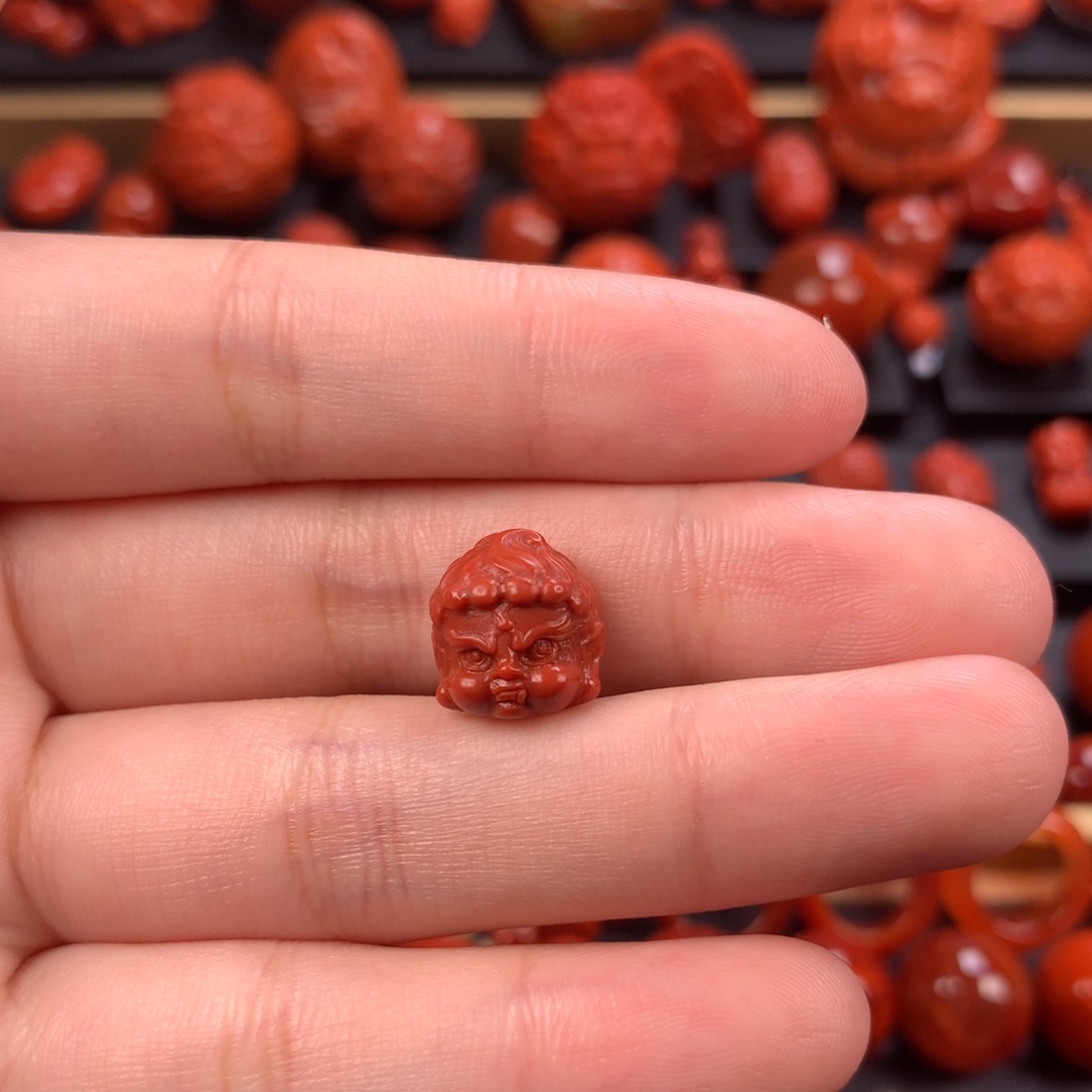 未镶嵌大黑天11.2mm南红玛瑙