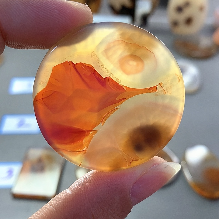 未镶嵌颈饰玛瑙/玉髓