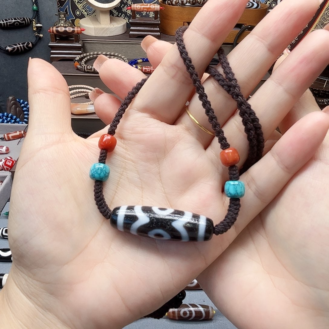 玛瑙/玉髓合金颈饰