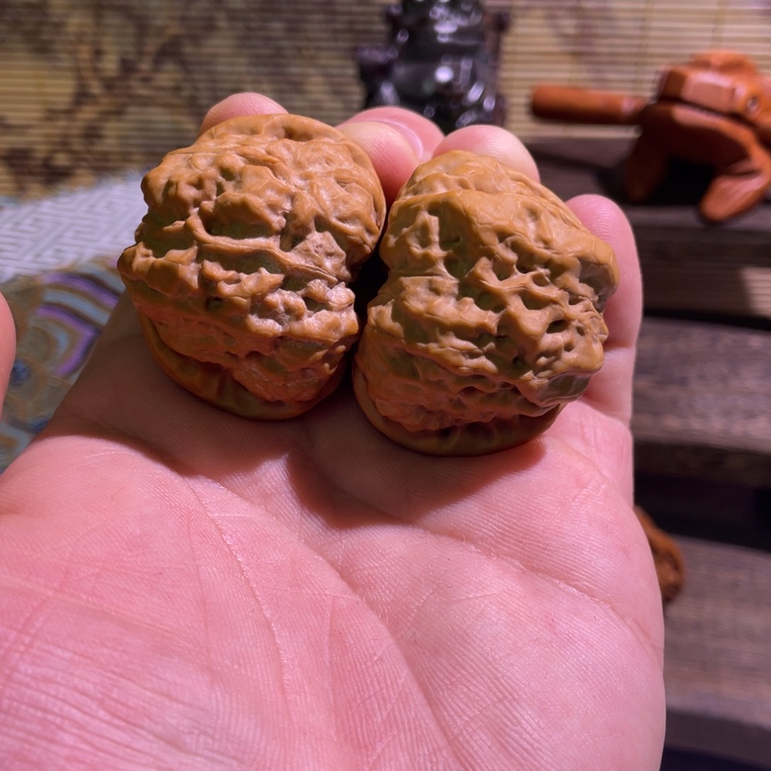 壹***哥文玩核桃吊坠蛤蟆
