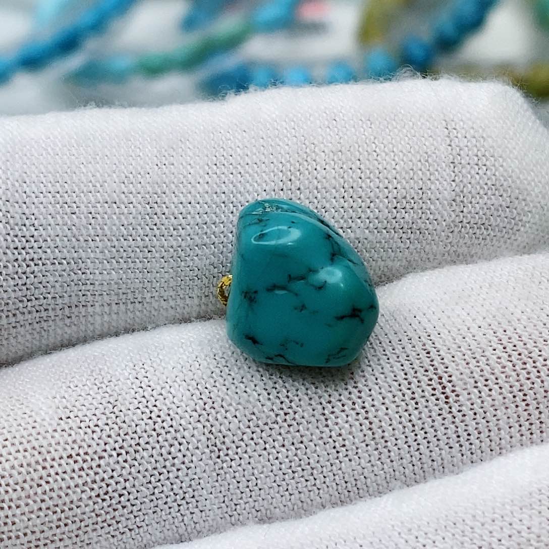 绿松石珠宝奇石未镶嵌