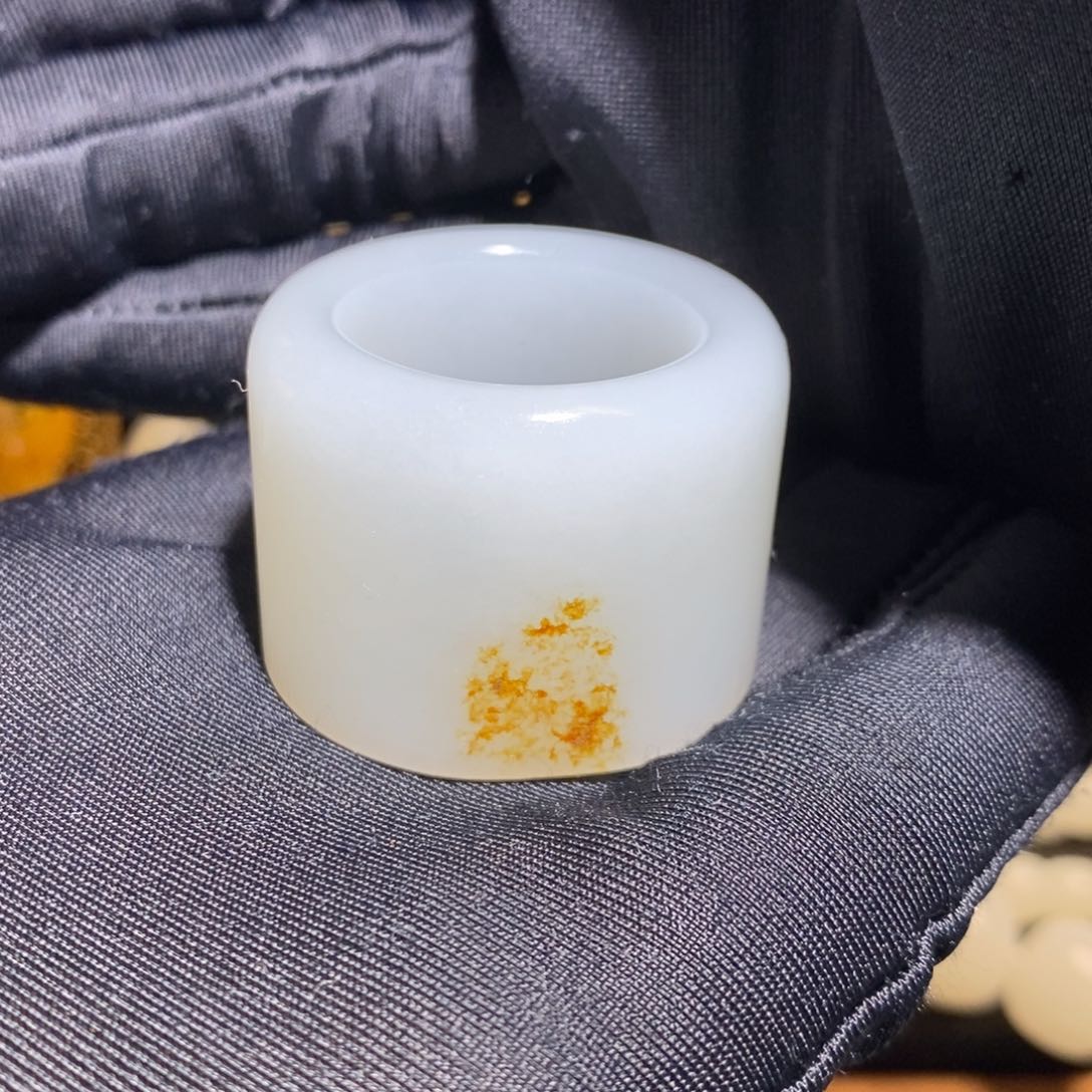 和田玉未镶嵌项圈