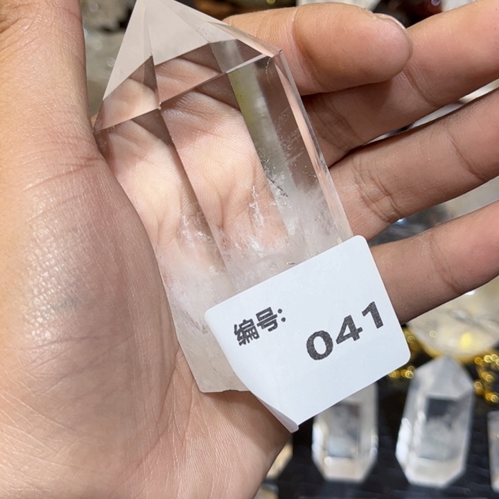 水晶摆件未镶嵌六棱柱