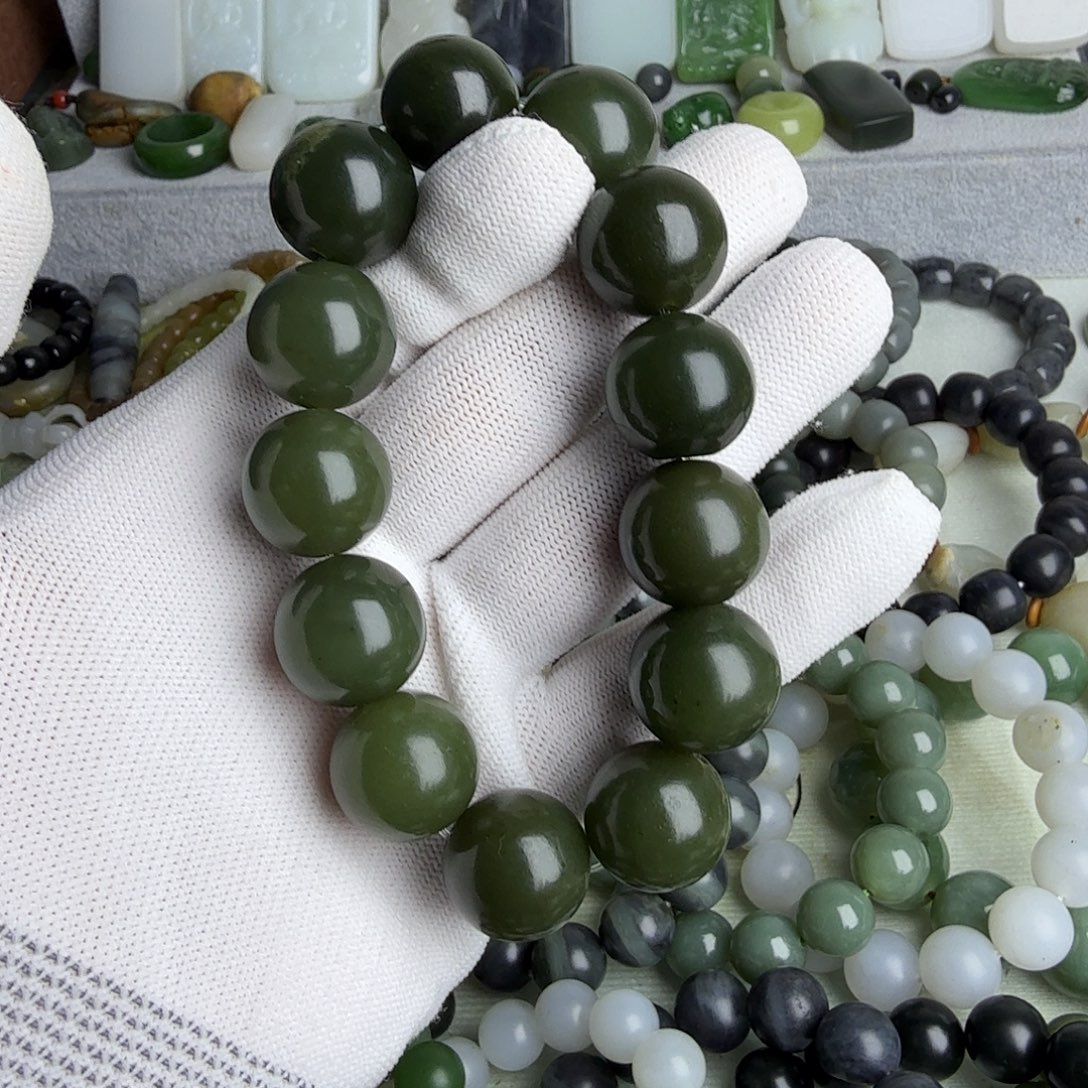 手串未镶嵌和田玉