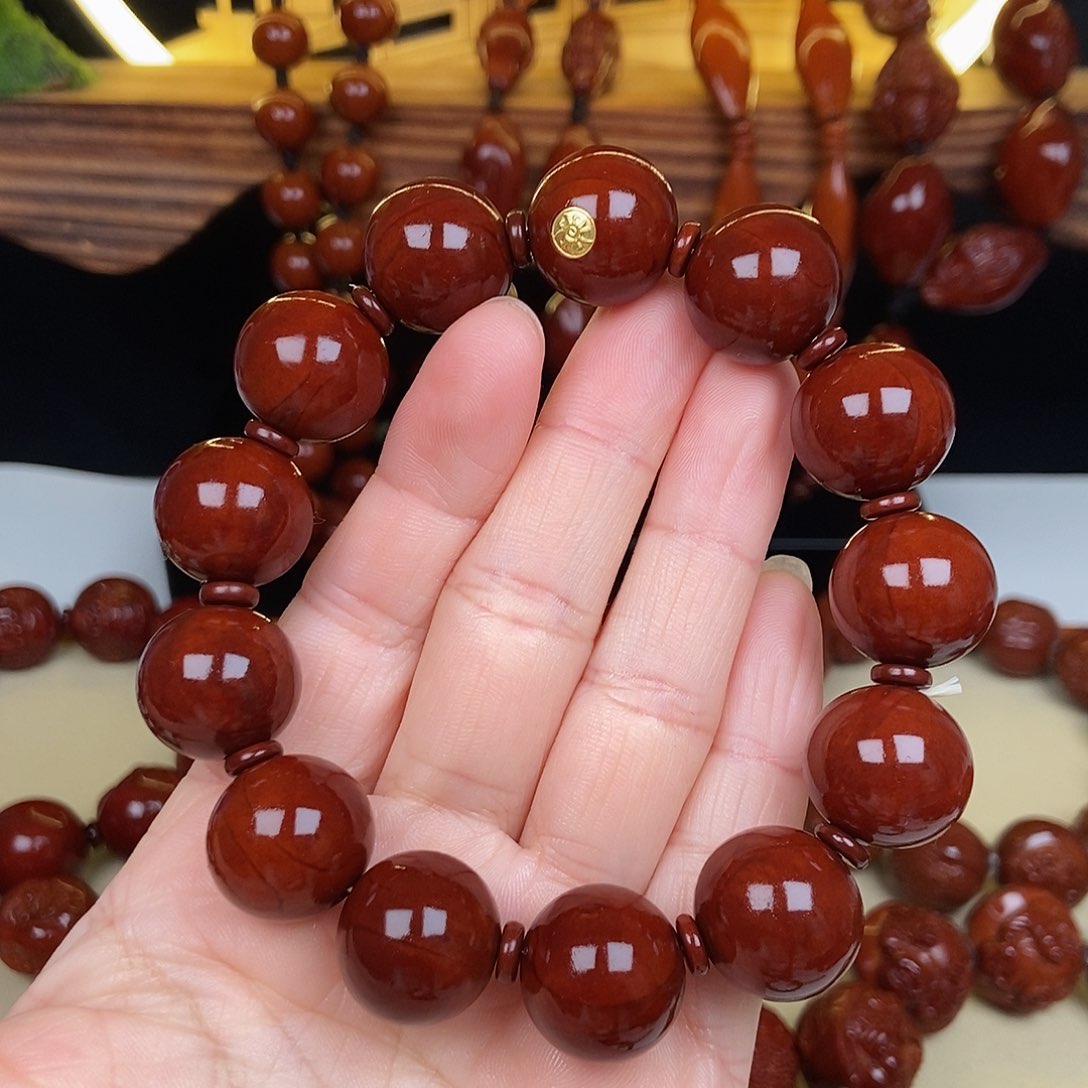 橄榄核吊坠正圆光珠