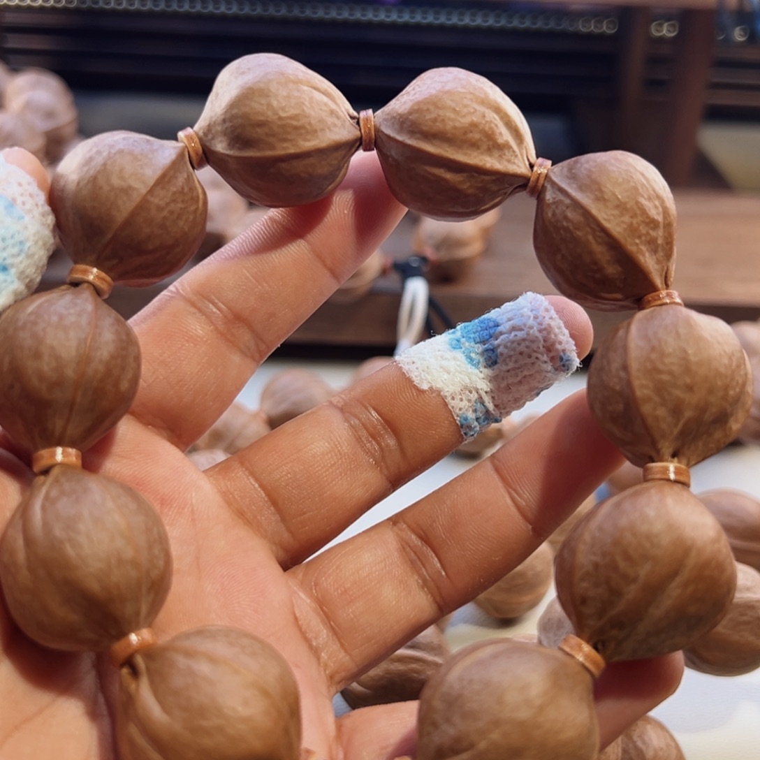 培***林橄榄核手串梅林铁核鲨鱼背素串 22×25