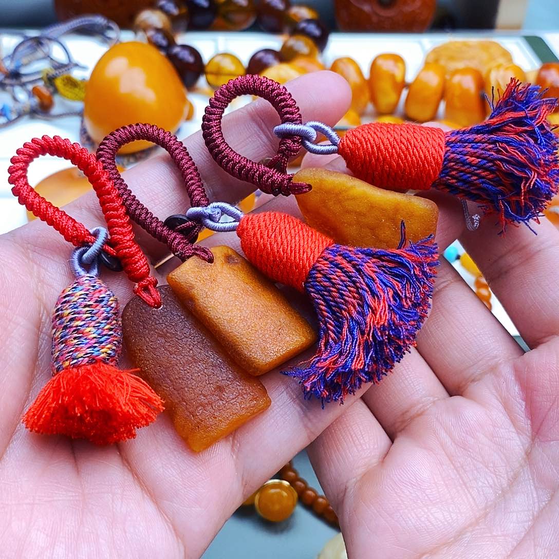 蜜蜡颈饰未镶嵌天然保真假一赔十，发一件