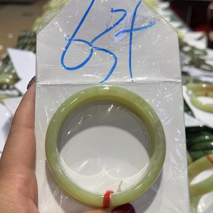 和田玉（糖玉）手镯未镶嵌