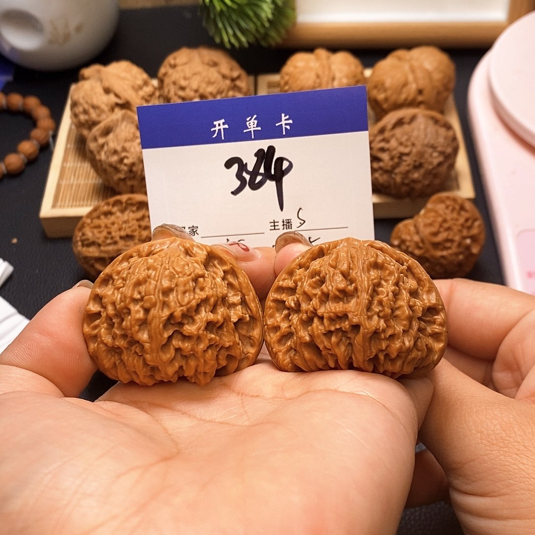 桃核吊坠南疆石45有修s