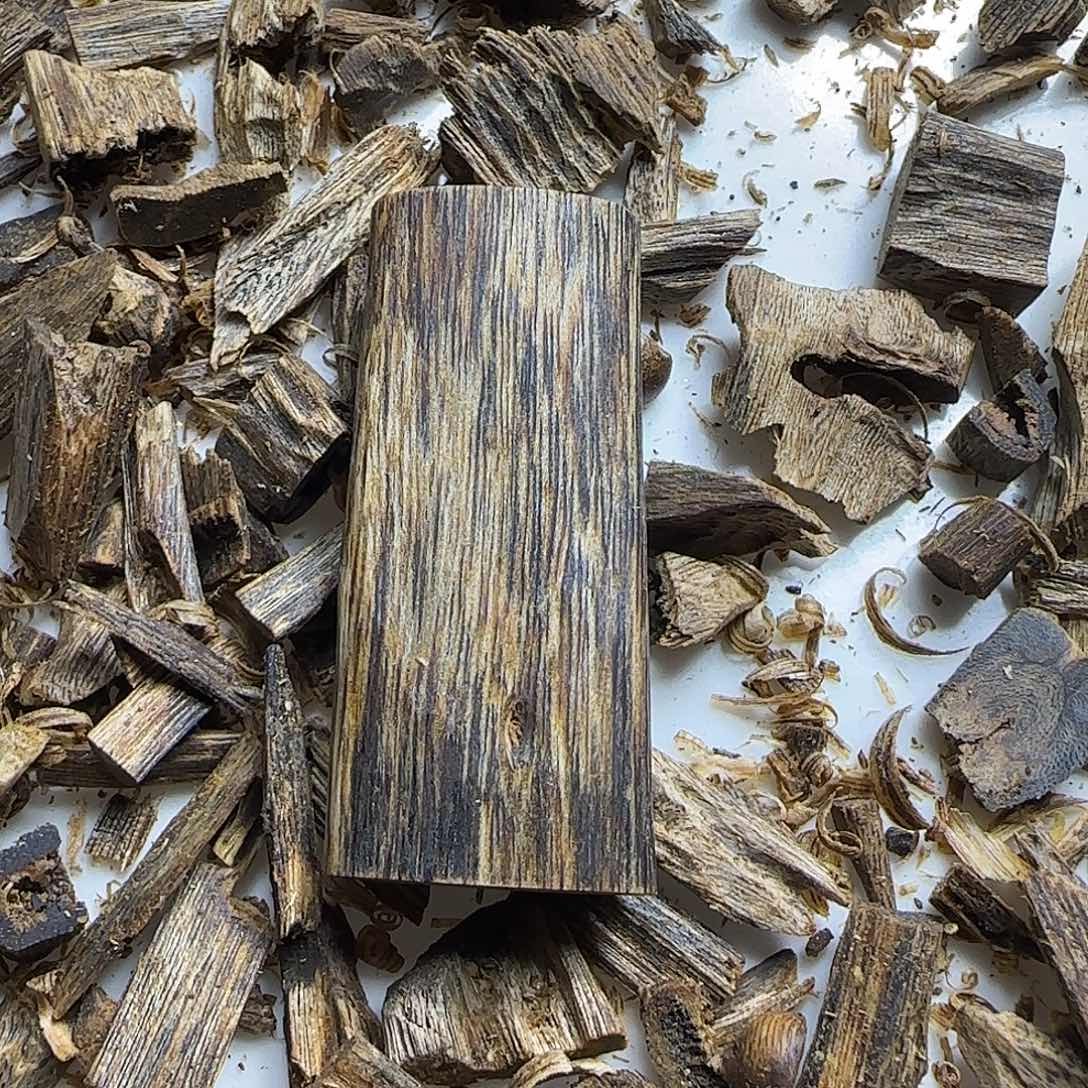 沉香碎屑沉香原汁原味