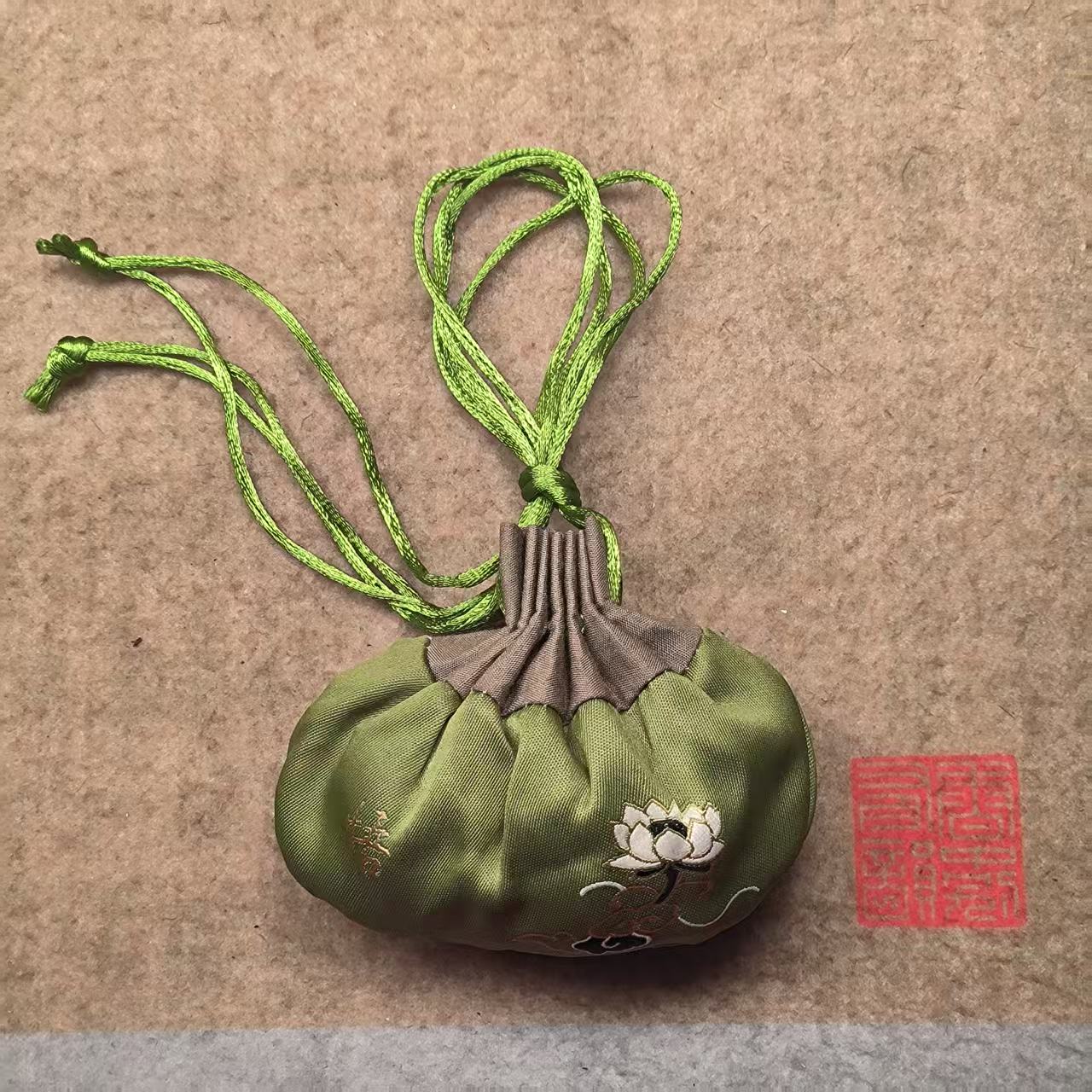 苏合香包   一个