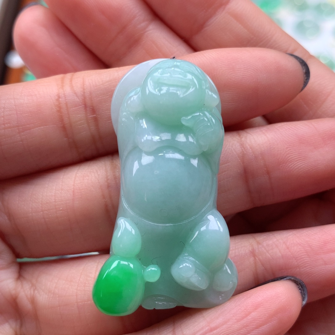 翡翠吊坠(不含链)未镶嵌站佛