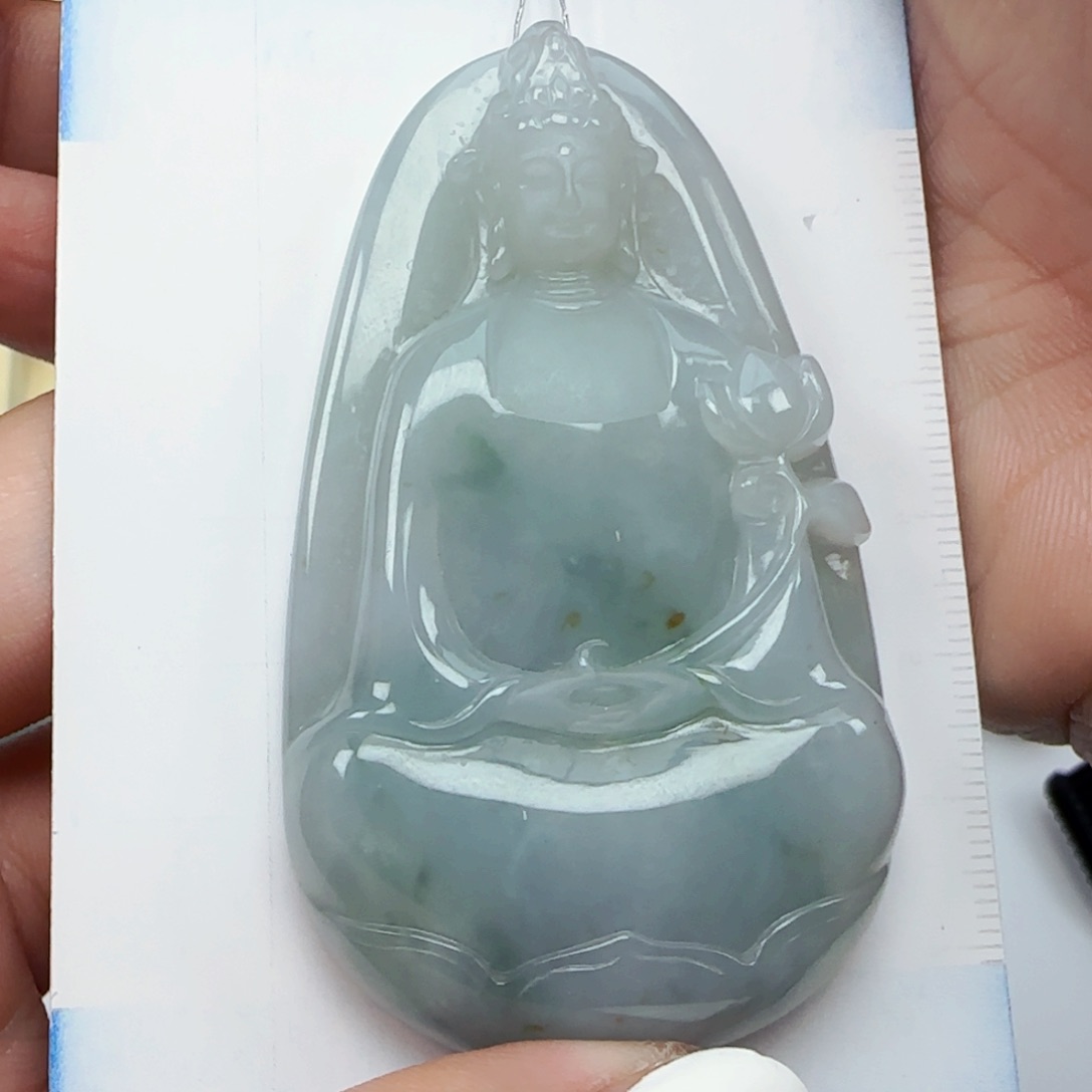 翡翠未镶嵌颈饰素衣