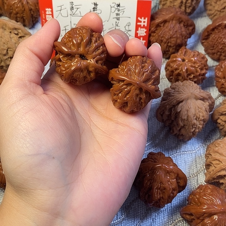 文玩核桃吊坠35苹果