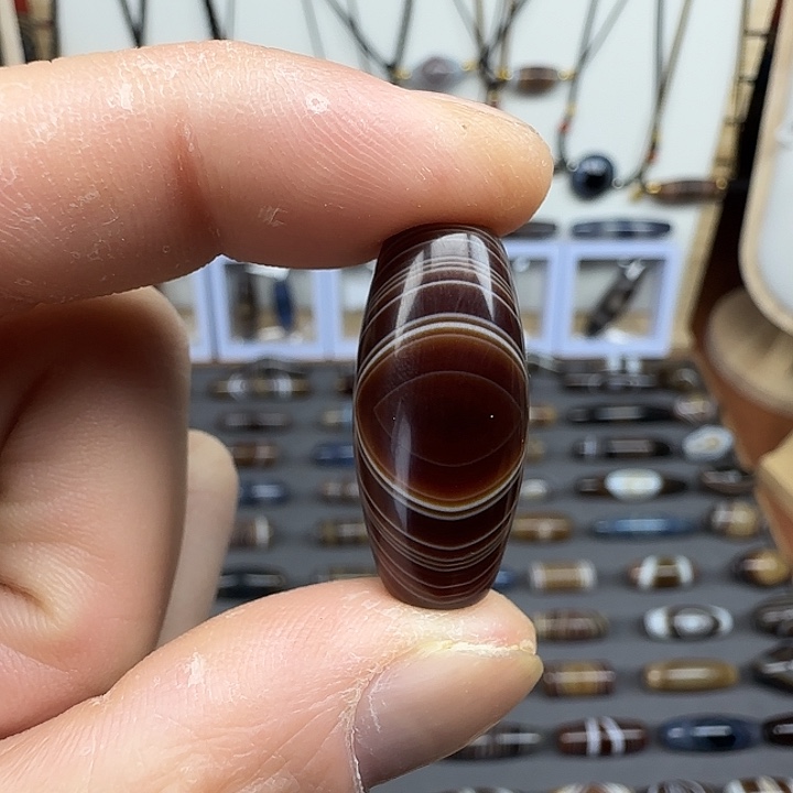 玛瑙/玉髓合金颈饰