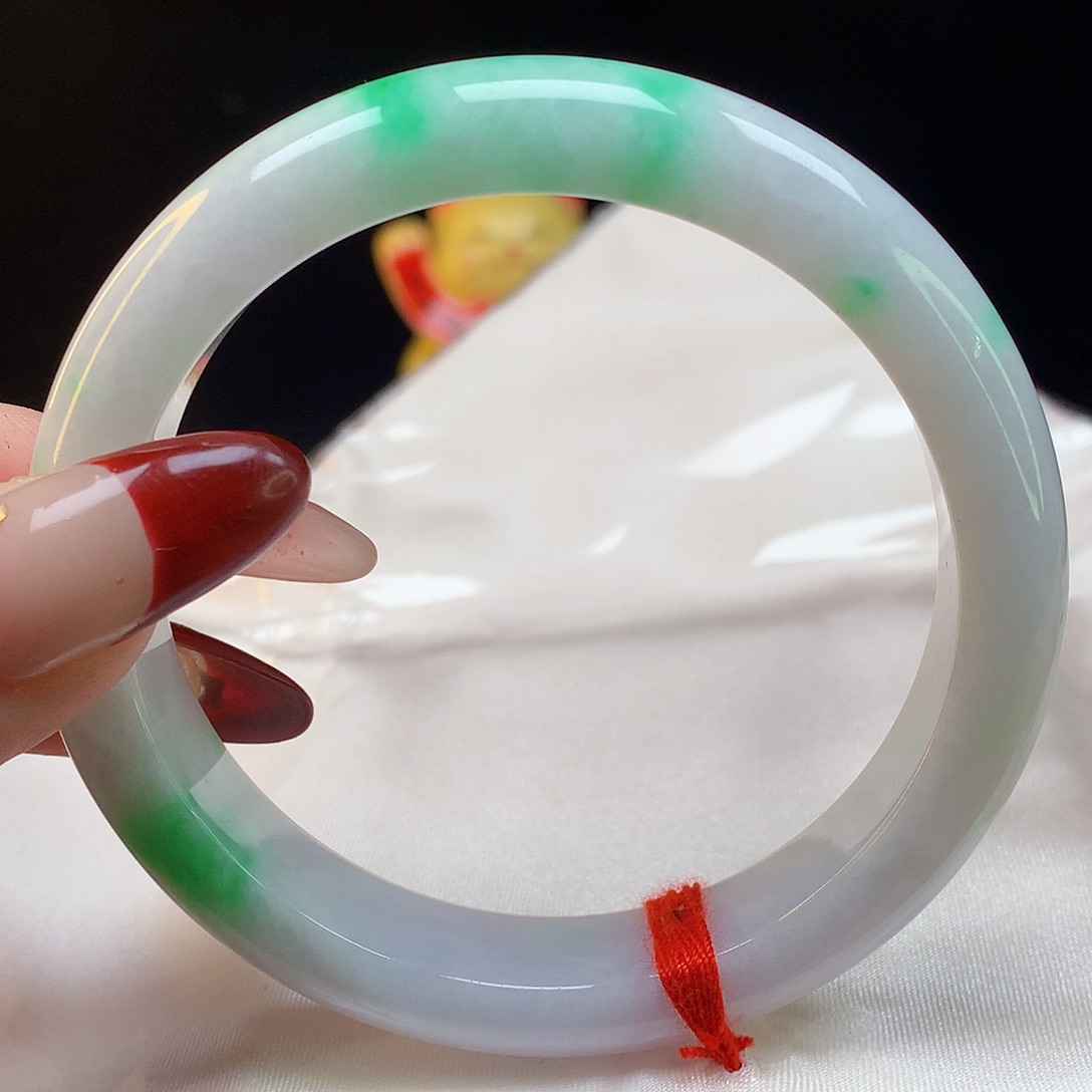 翡翠手镯未镶嵌天然翡翠1013