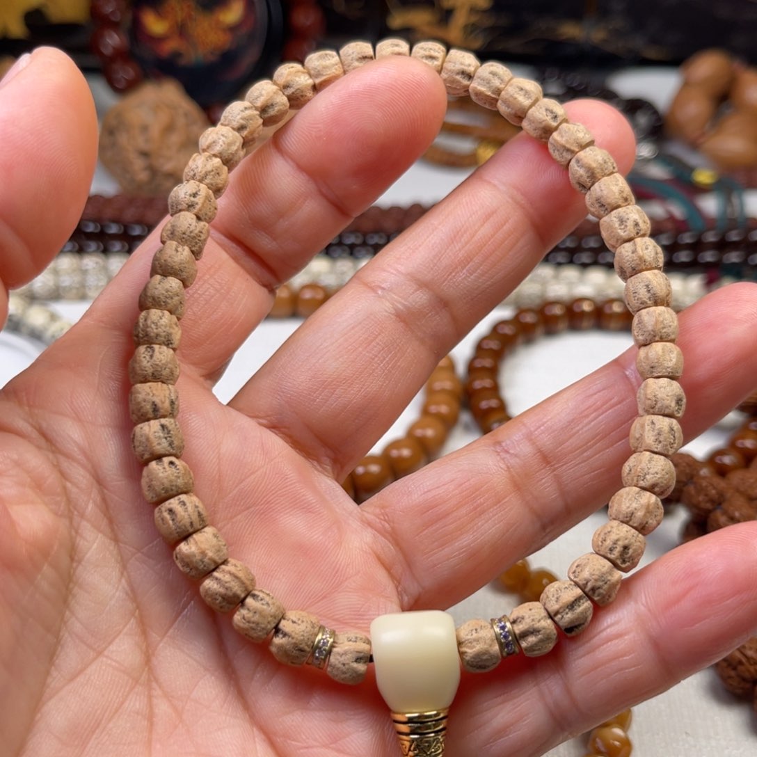 柏香籽/百香籽吊坠4667778889999999