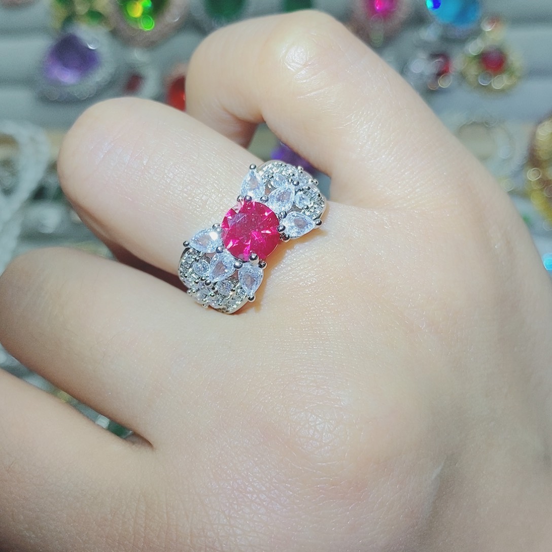 【闪购商品】托帕石耳饰银S925镶嵌