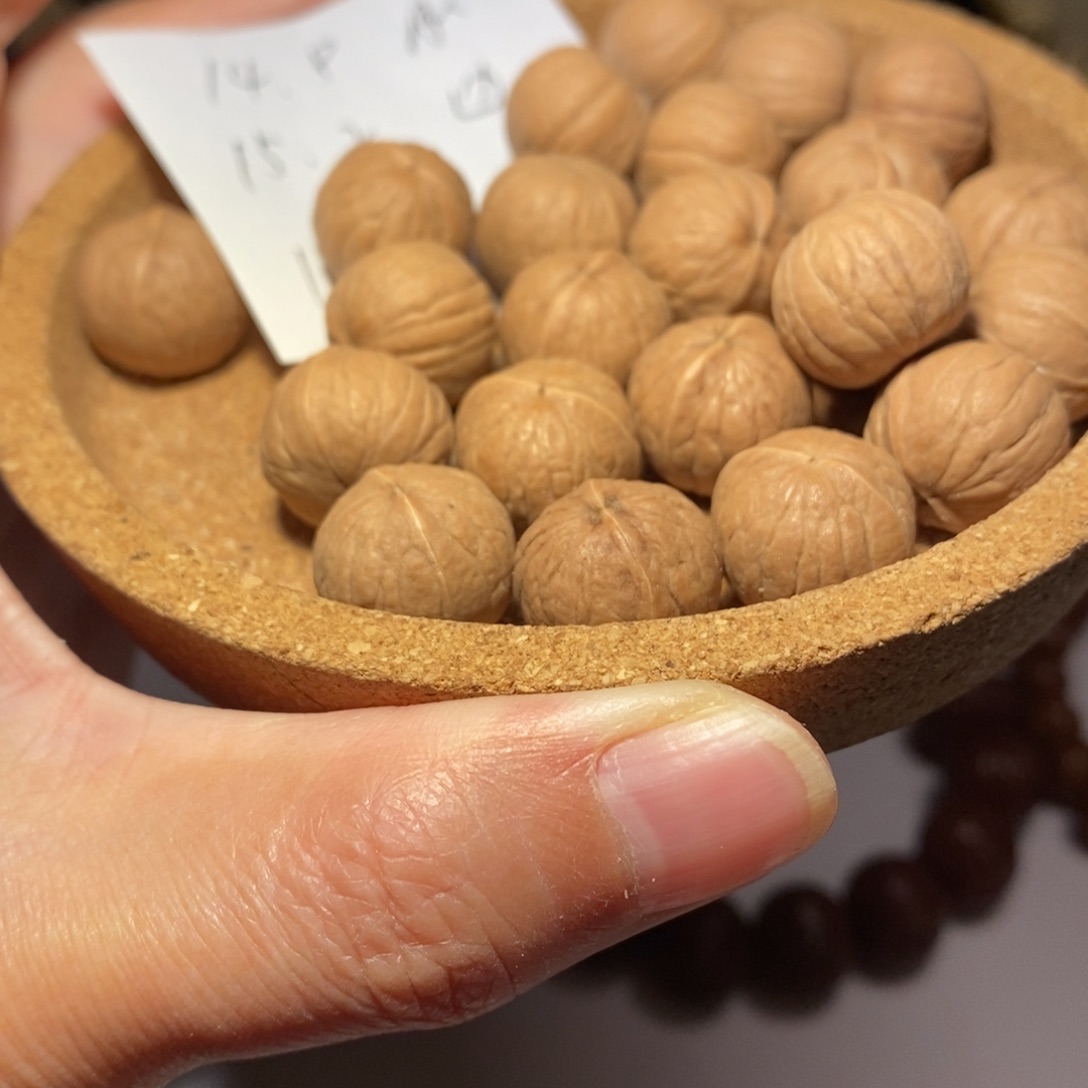 猴头核桃吊坠知****?猴头