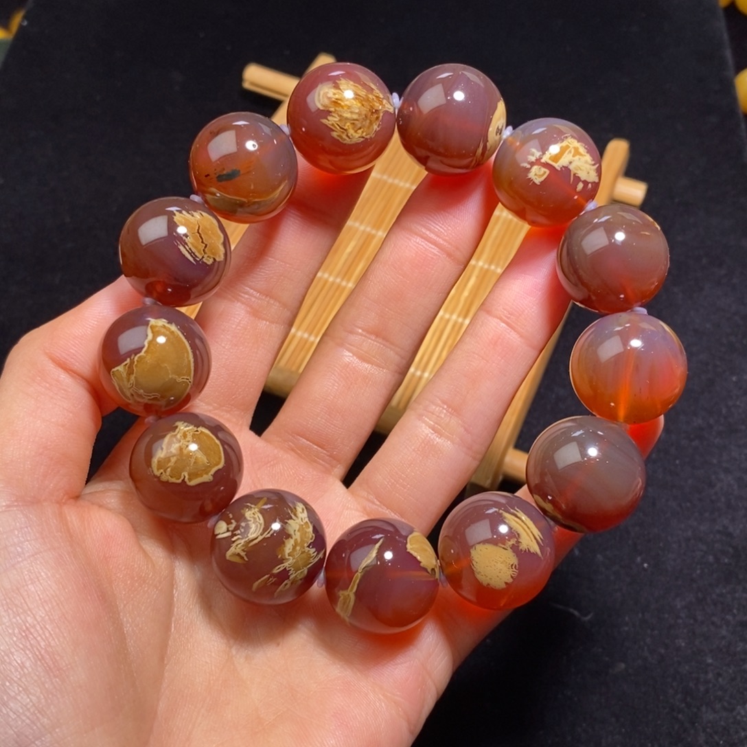 琥珀未镶嵌颈饰45克18mm