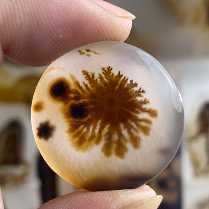 玛瑙/玉髓吊坠未镶嵌