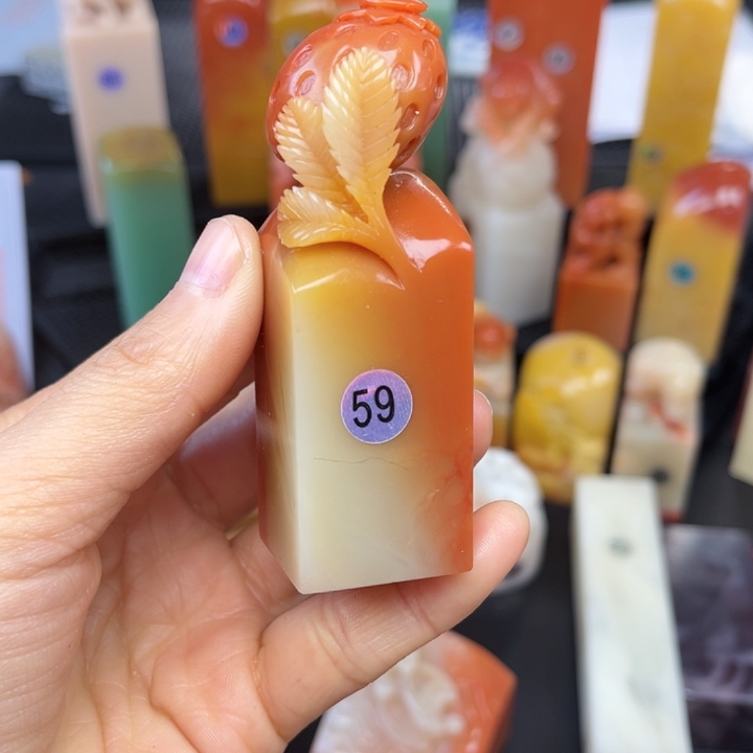寿山石印石这种天气还穿什么