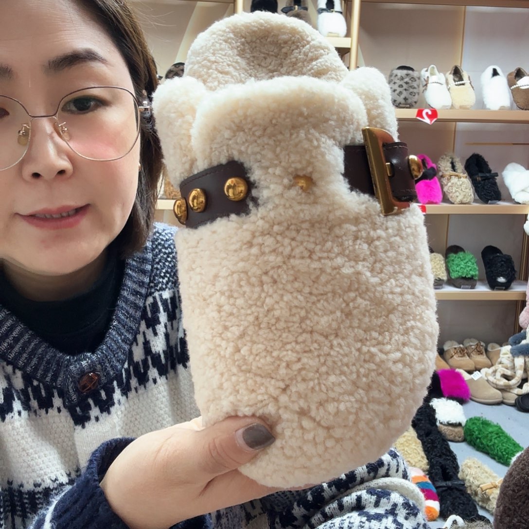 套趾款奶茶色羊毛半包37码