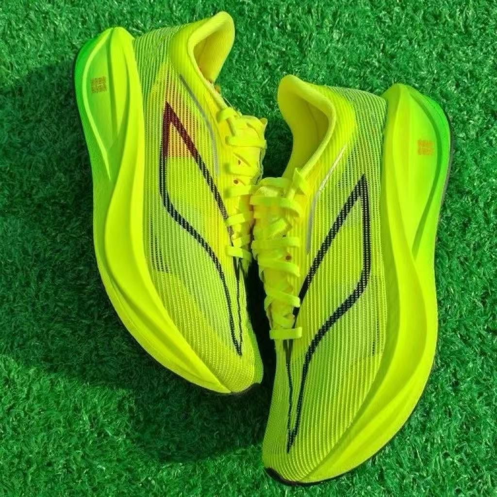 飞电5C碳板超软轻量跑鞋摩擦响减震透气学生体育体考竞速运动鞋