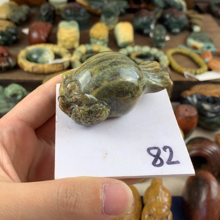 岫岩河磨玉（透闪石质玉）未镶嵌珠宝奇石