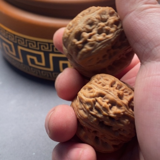 文玩核桃吊坠彩***?文玩核桃文玩核桃
