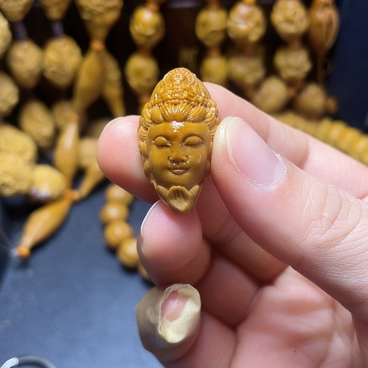 橄榄核吊坠啦啦啦啦