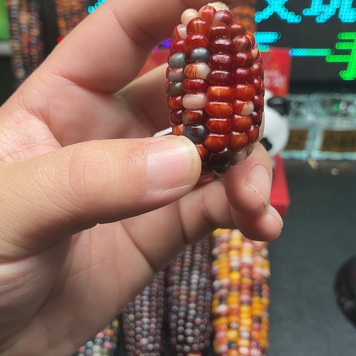 彤***^柏香籽/百香籽吊坠