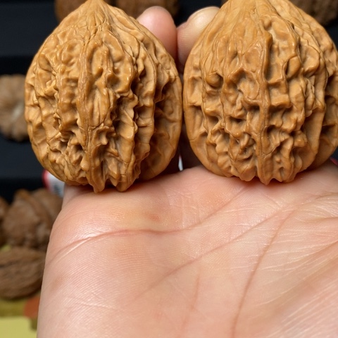 文玩核桃全品鸡心尺40