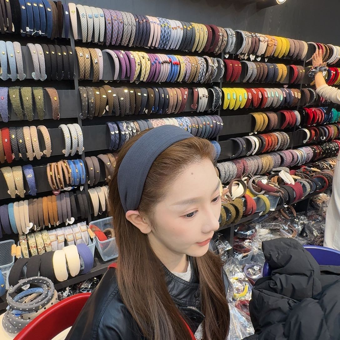 布艺非金属深灰色发箍