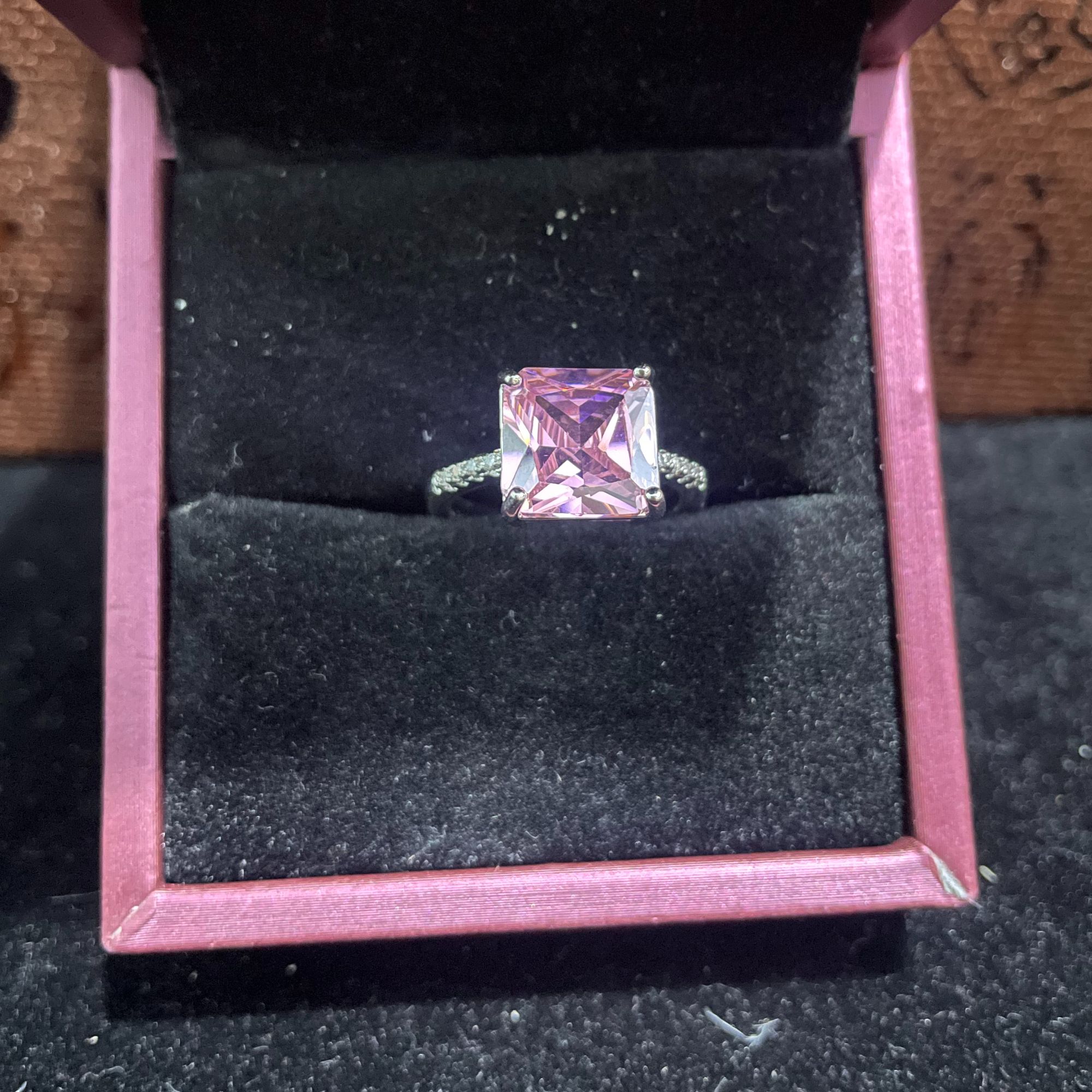 戒指A642时尚百搭女士经典大气款