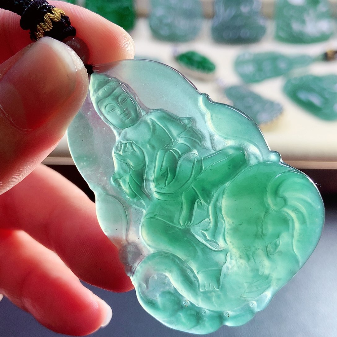 【闪购商品】翡翠未镶嵌颈饰天然