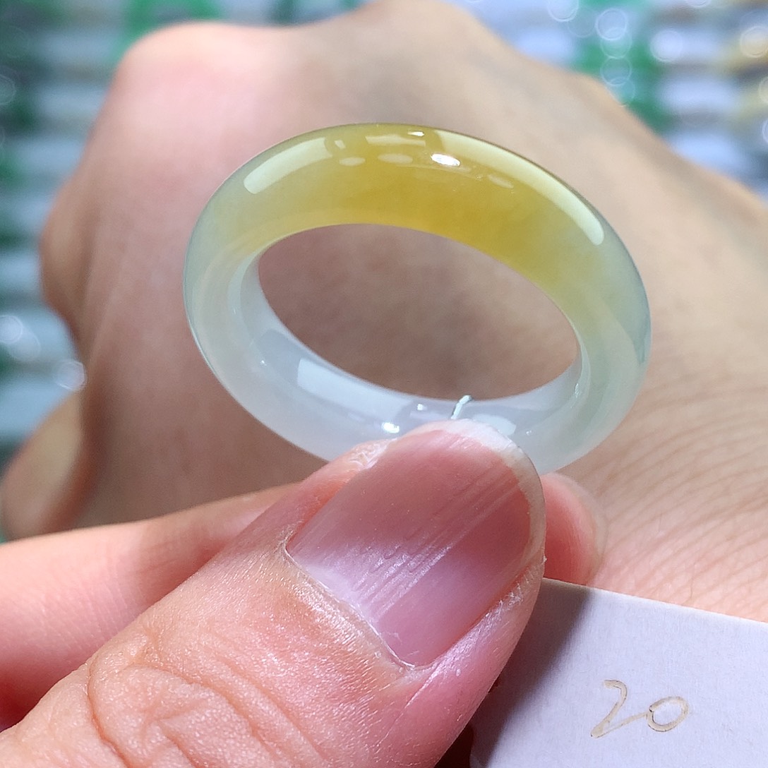 翡翠戒指未镶嵌20号