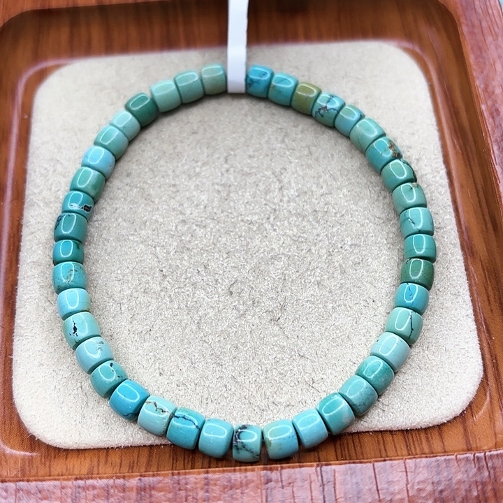 绿松石手链未镶嵌