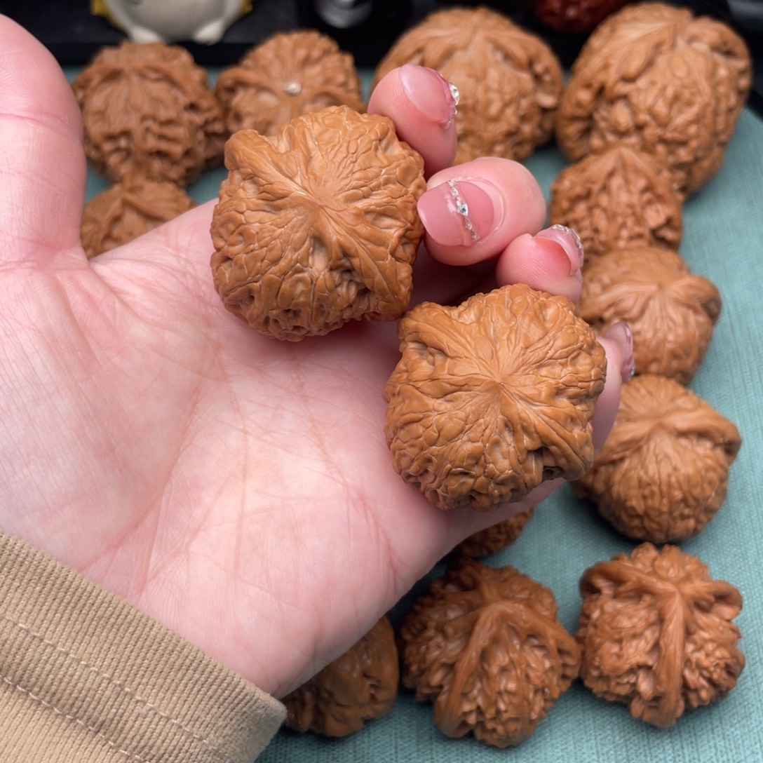 把件文玩核桃铁锤妹妹38.5