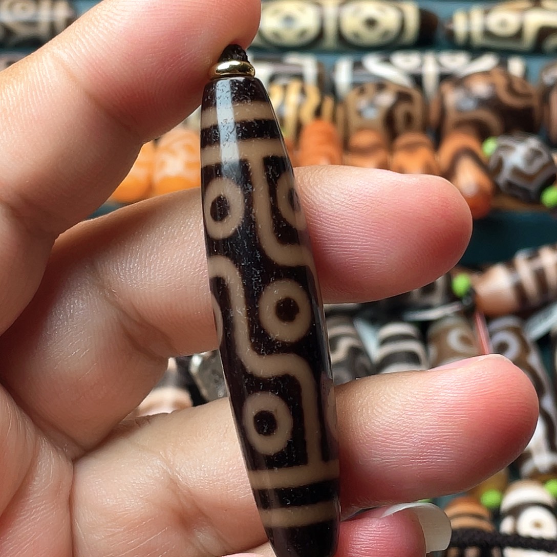 秦***岭玛瑙/玉髓未镶嵌颈饰行运九