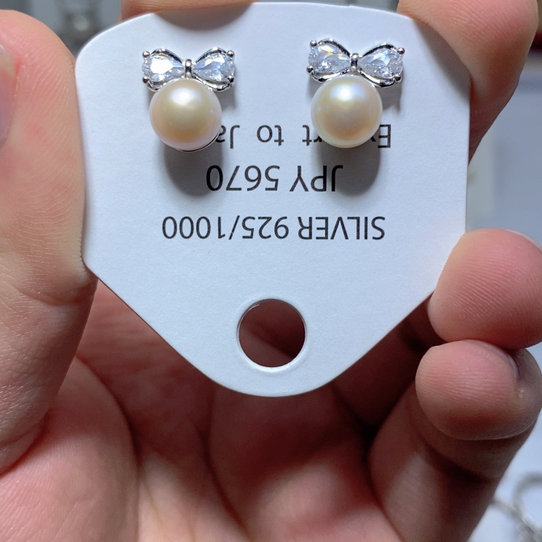 淡水珍珠耳饰未镶嵌