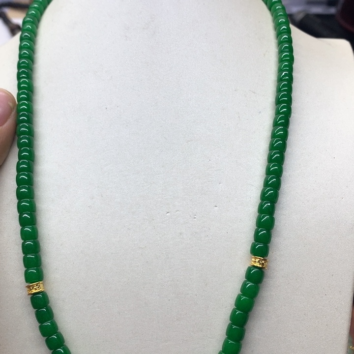 颈饰未镶嵌翡翠吊坠